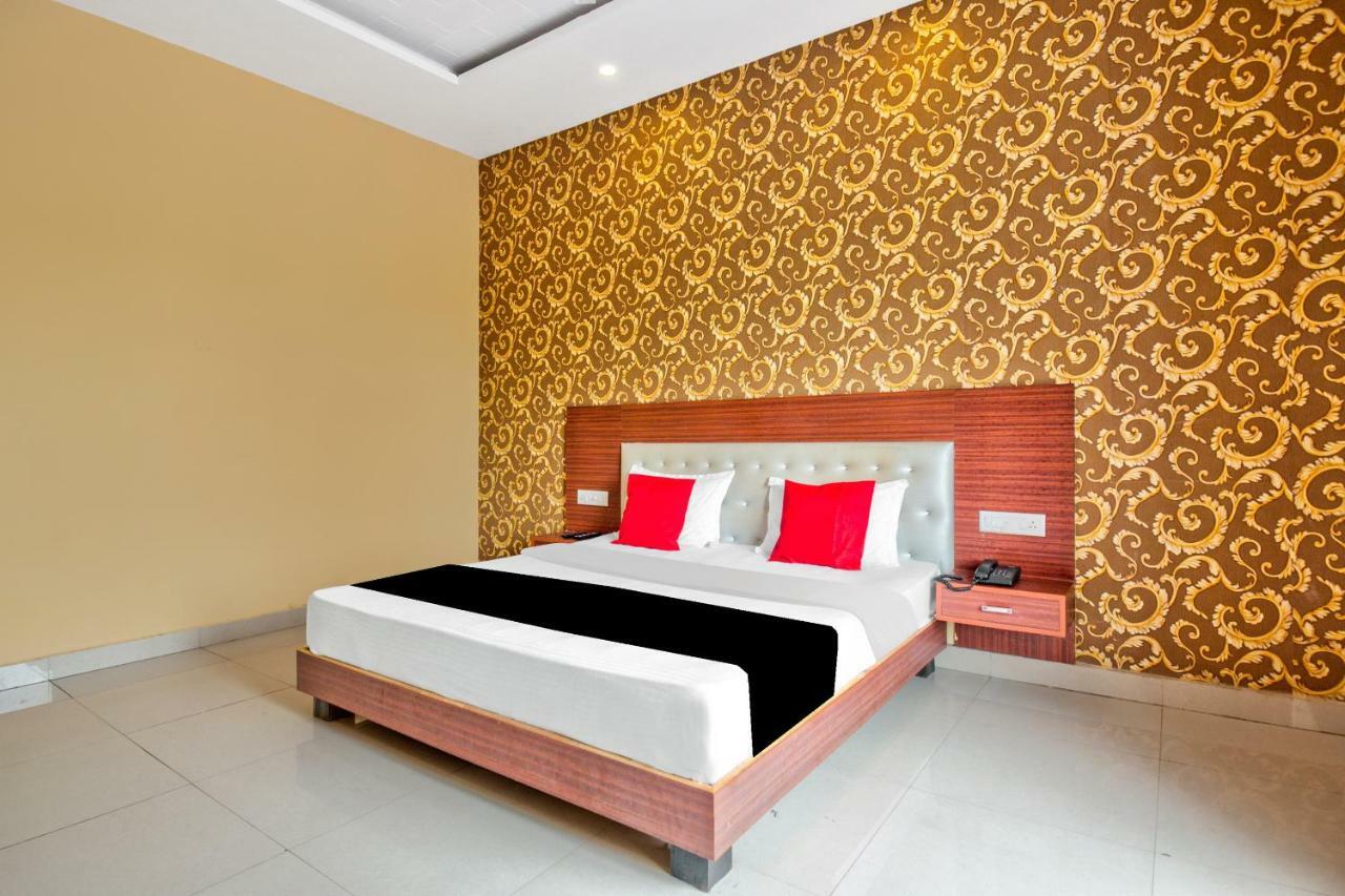 Capital O 40833 Maharaja Hotel & Restaurant Kashipur Exteriér fotografie