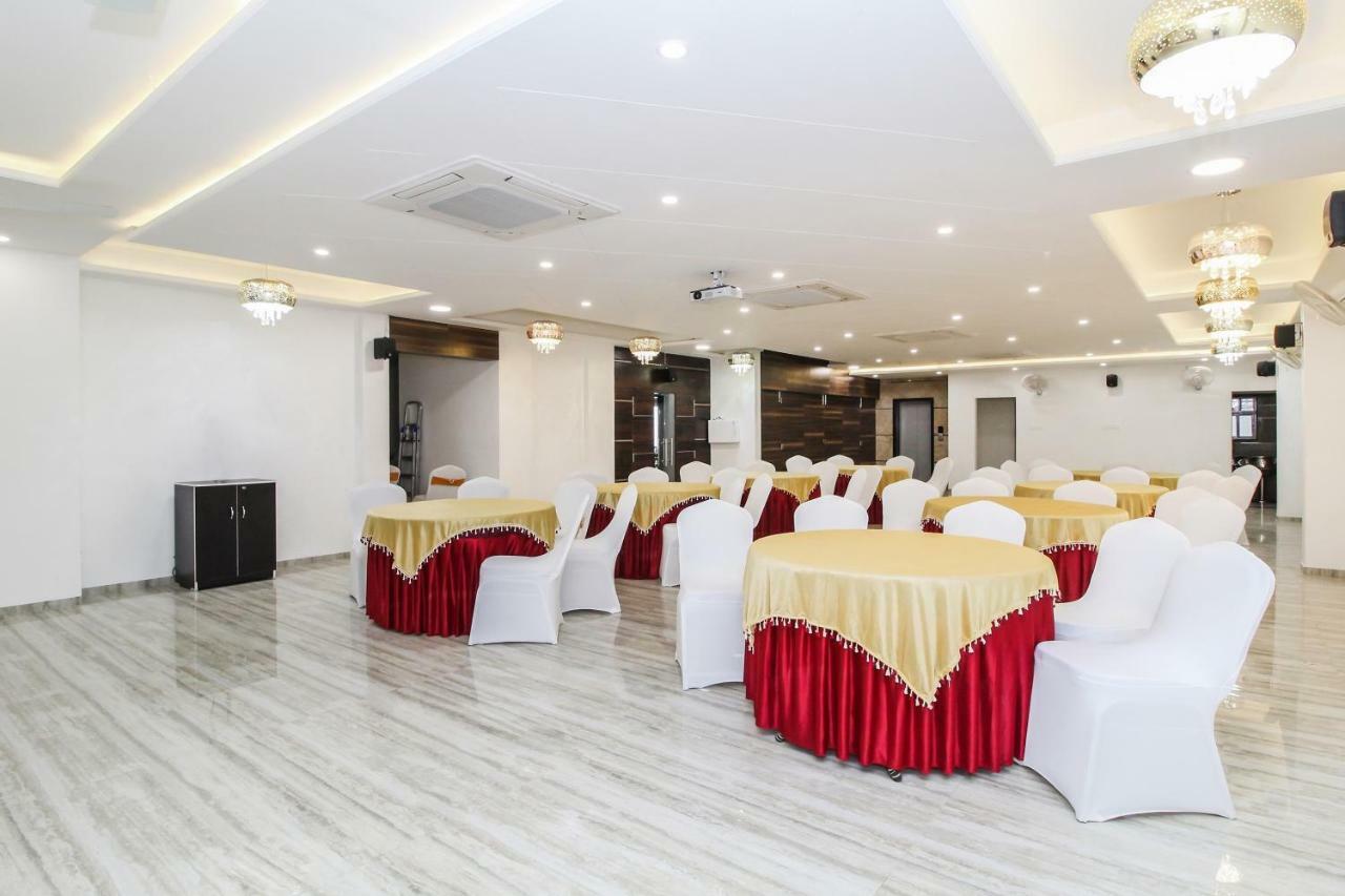 Capital O 40833 Maharaja Hotel & Restaurant Kashipur Exteriér fotografie